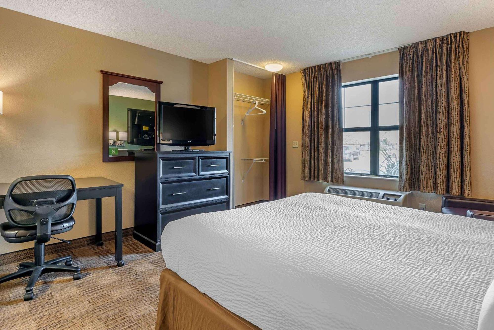 Extended Stay America Suites - Sacramento - Уэст-Сакраменто Экстерьер фото